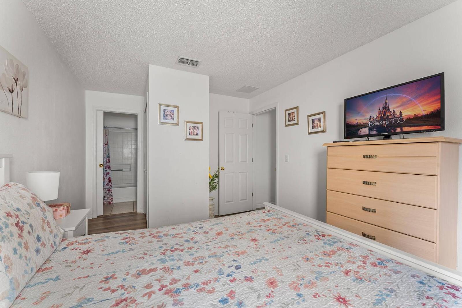 4 Bedroom No Carpet Just Remodeled Unit Sr1205 Kissimmee Eksteriør bilde